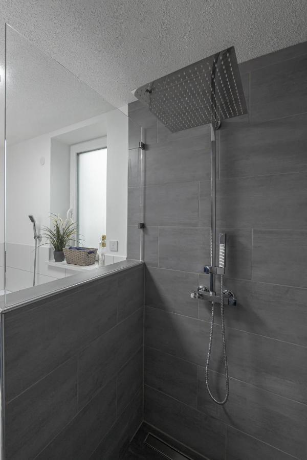 Exklusive Neubau-Ferienwohnung Mit Fernsicht Κωνσταντία Εξωτερικό φωτογραφία